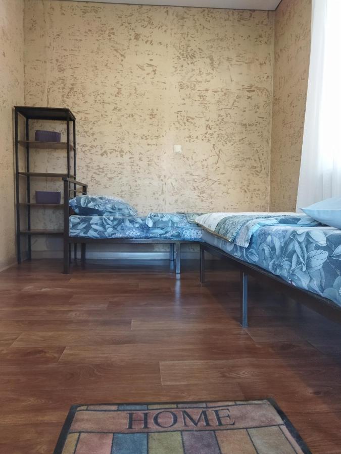 Готель Гостевой дом Ксения Сухумі Екстер'єр фото