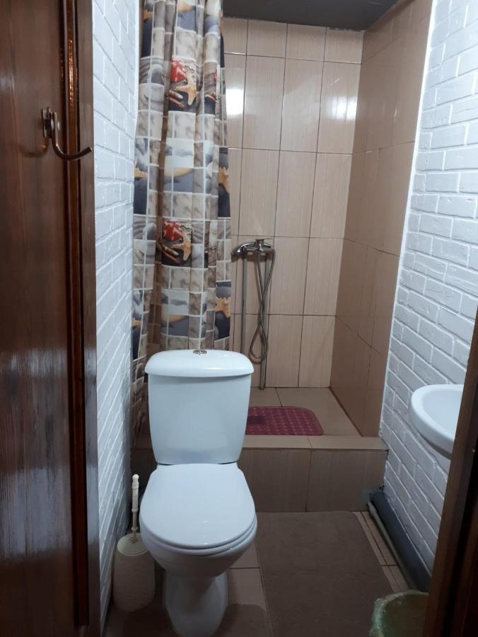 Готель Гостевой дом Ксения Сухумі Екстер'єр фото